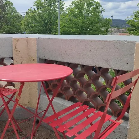 Chill Chez Jules & Fiona *